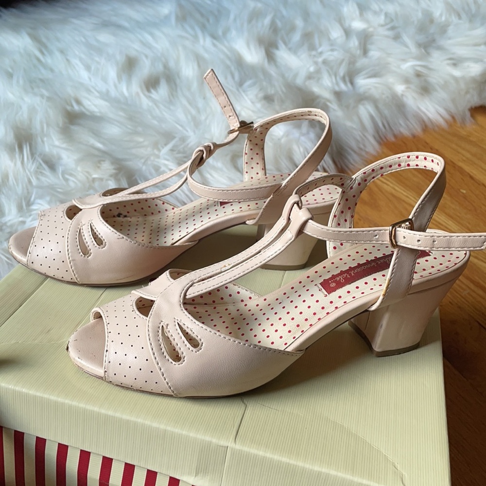 Blush BAIT Sandals - Picture 3 of 5